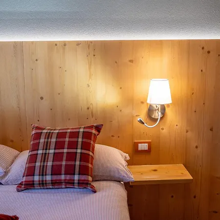 White Peak 77 - Panoramic Slope Views Bormio