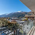 White Peak 77 - Panoramic Slope Views Appartement *