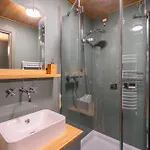 White Peak 77 - Panoramic Slope Views Daire *