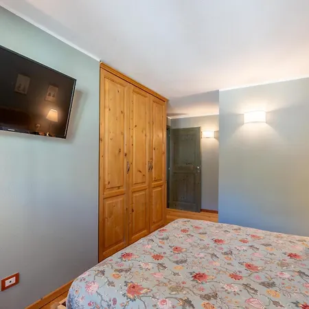 White Peak 77 - Panoramic Slope Views شقة